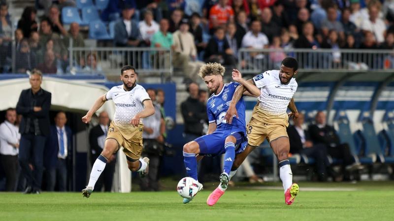 Le Havre no pudo con Bastia y retrasó su ascenso