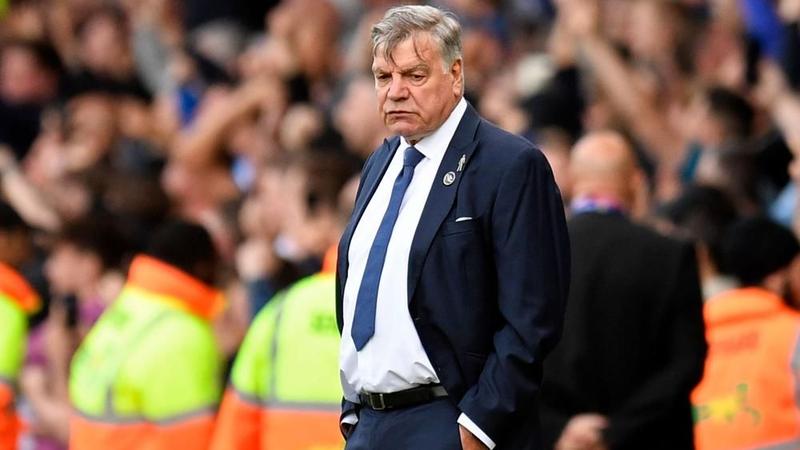 Allardyce leaves Leeds after failing in rescue mission