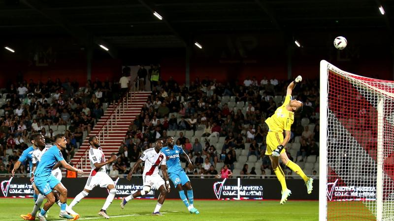 فوز معنوي لأجاكسيو على مارسيليا