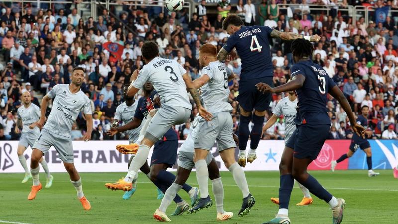 Sergio Ramos se despidió con gol del PSG