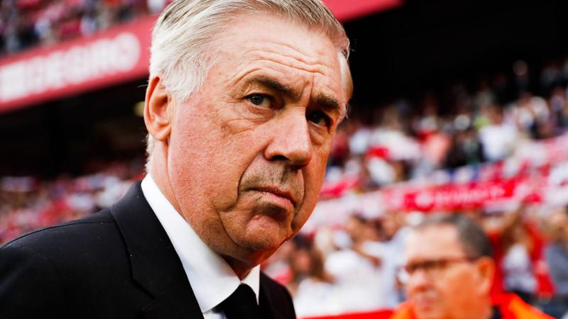 Serie A : Carlo Ancelotti monte au créneau pour défendre Paolo Maldini