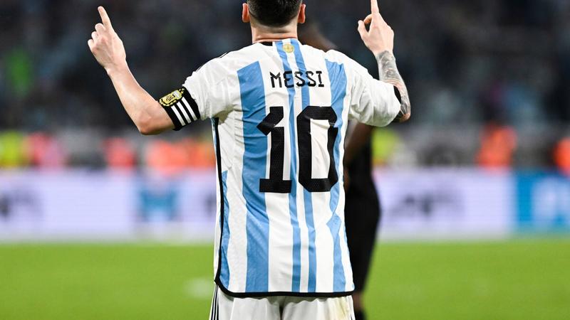 Argentine : l'accueil totalement dingue pour Messi en Chine