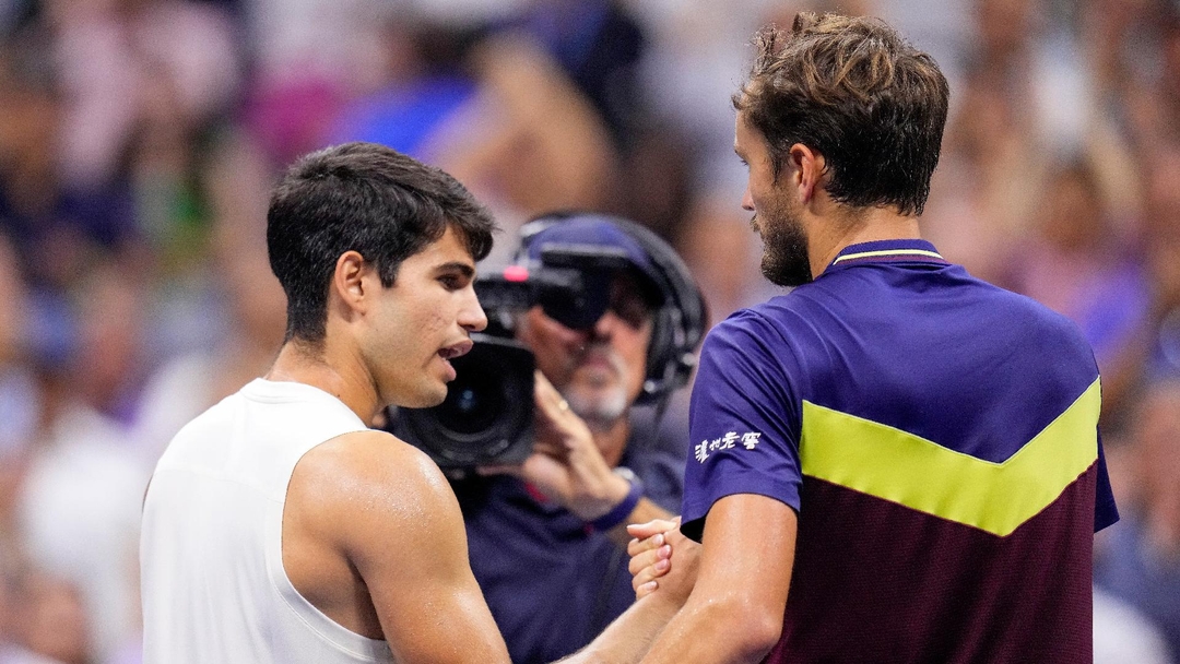 US Open Wrap: 2021 Victor Daniil Medvedev Powers Past Carlos Alcaraz ...