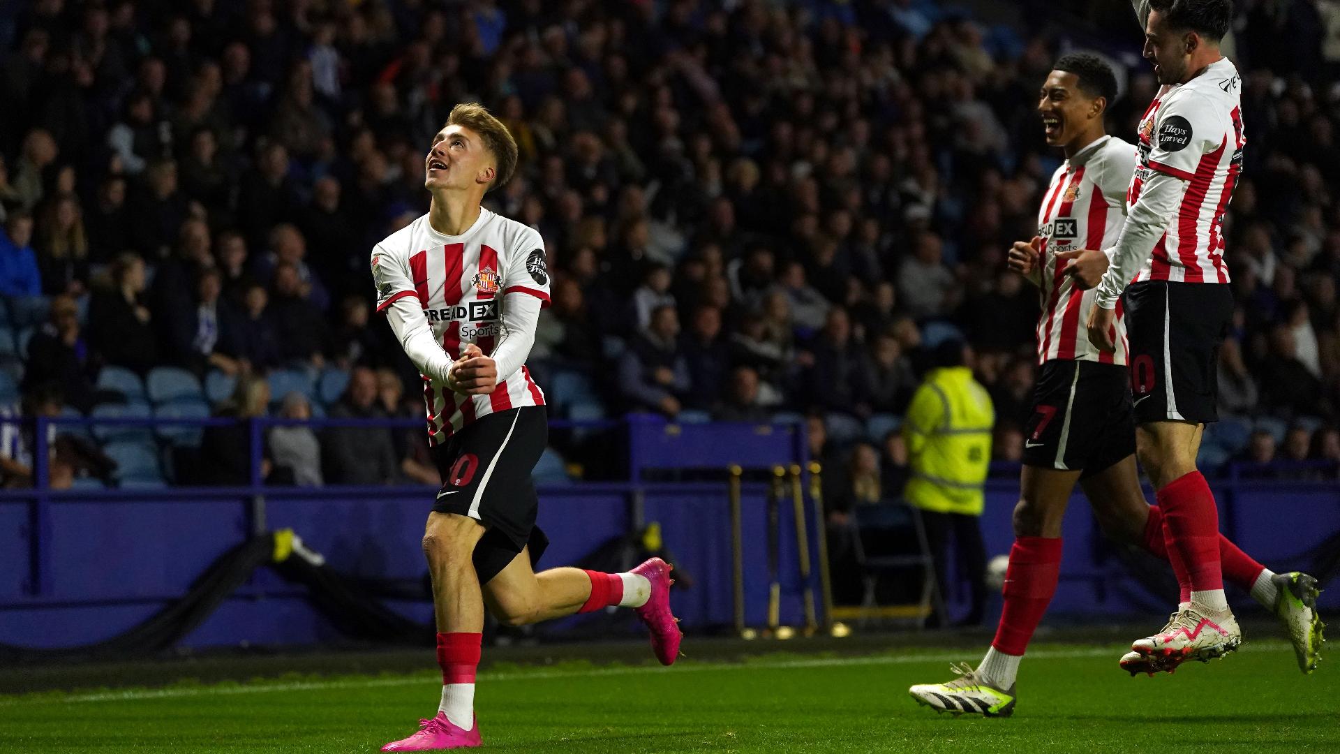 Sheffield Wednesday hit a new low as Sunderland ease to victory at Hillsborough