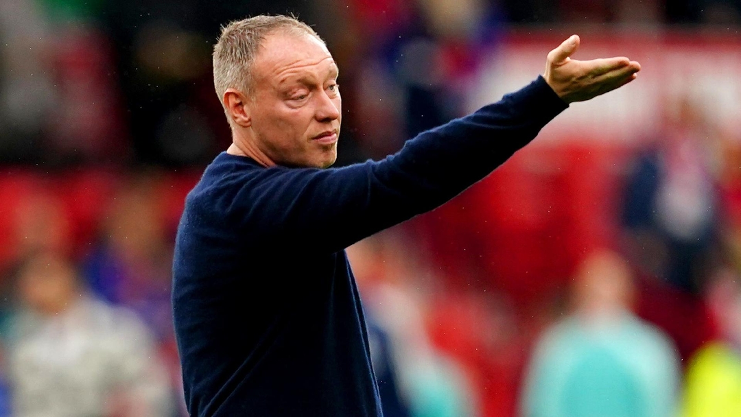 Referees have to help themselves – Forest's Steve Cooper