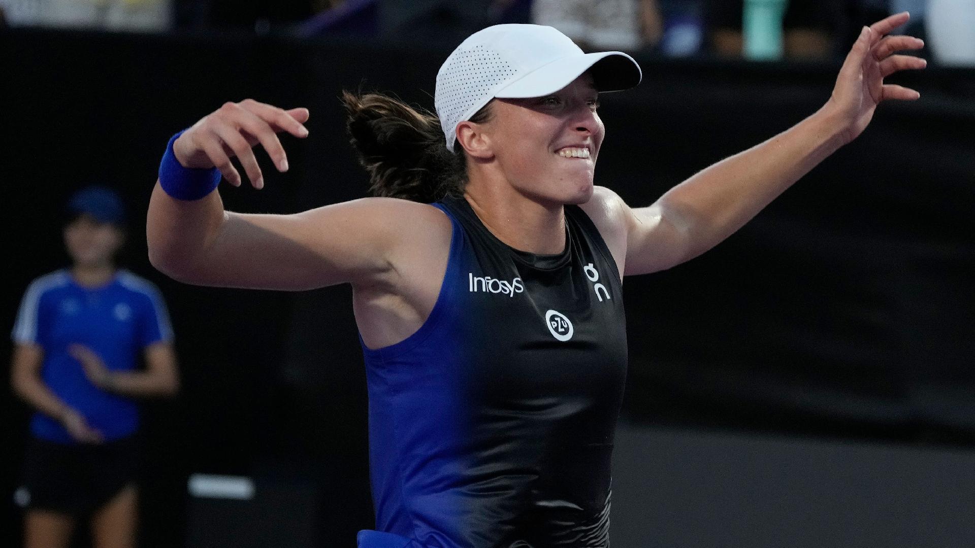 Iga Swiatek returns to world number one after ruthless WTA Finals victory beIN SPORTS