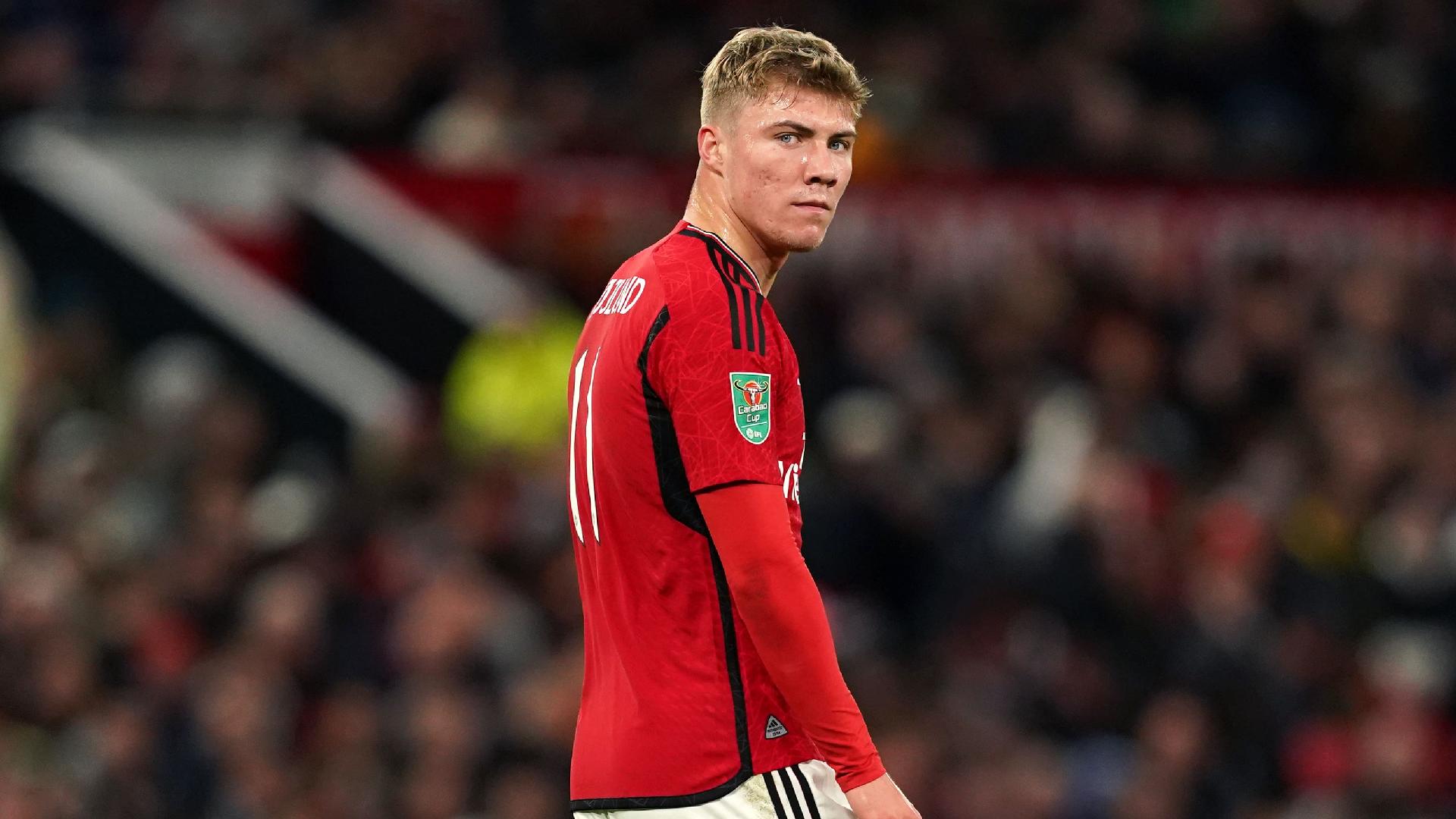 Man Utd forward Rasmus Hojlund in race to be fit to face Everton | beIN  SPORTS