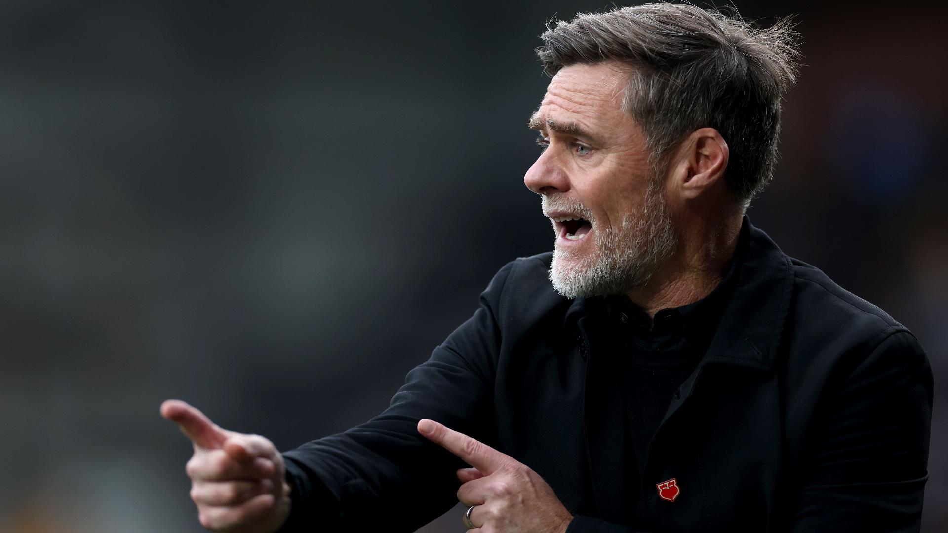 Graham Alexander feels Bradford were good value for his first league win |  beIN SPORTS