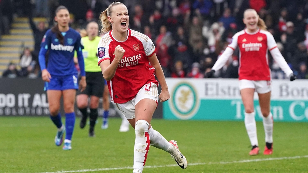 WSL Top Three Chelsea, Arsenal And Man City Maintain Momentum With Big ...