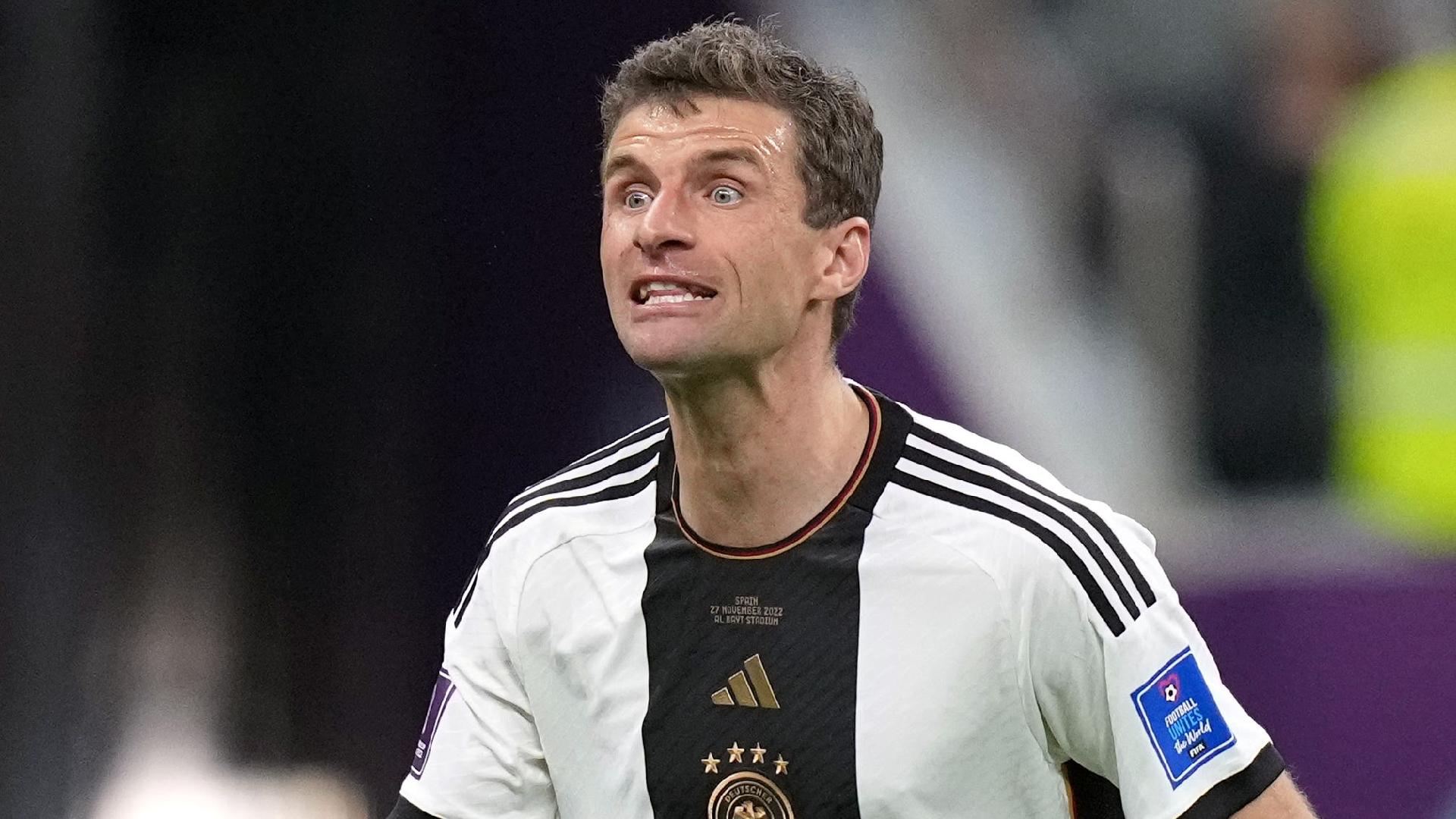 Football rumours: Thomas Muller linked with move to Manchester United
