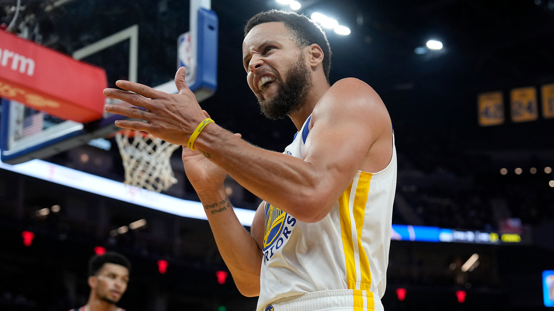 Warriors hold off Nets, Thunder stun NBA champion Nuggets