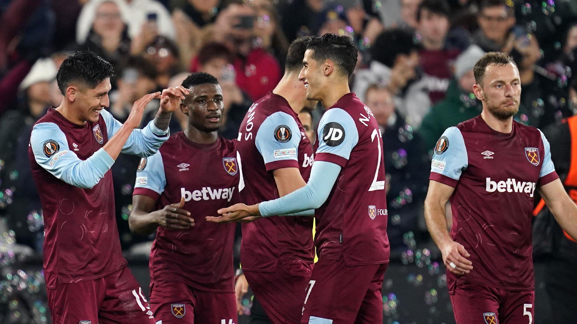 West Ham brush aside Freiburg to clinch top spot in Europa League group