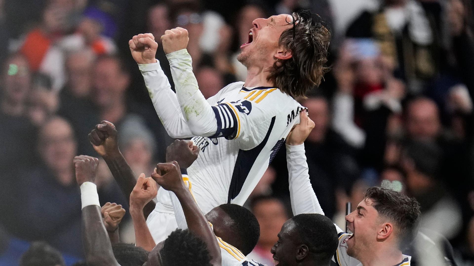 Luka Modric fires Real Madrid to victory over Sevilla with brilliant late winner