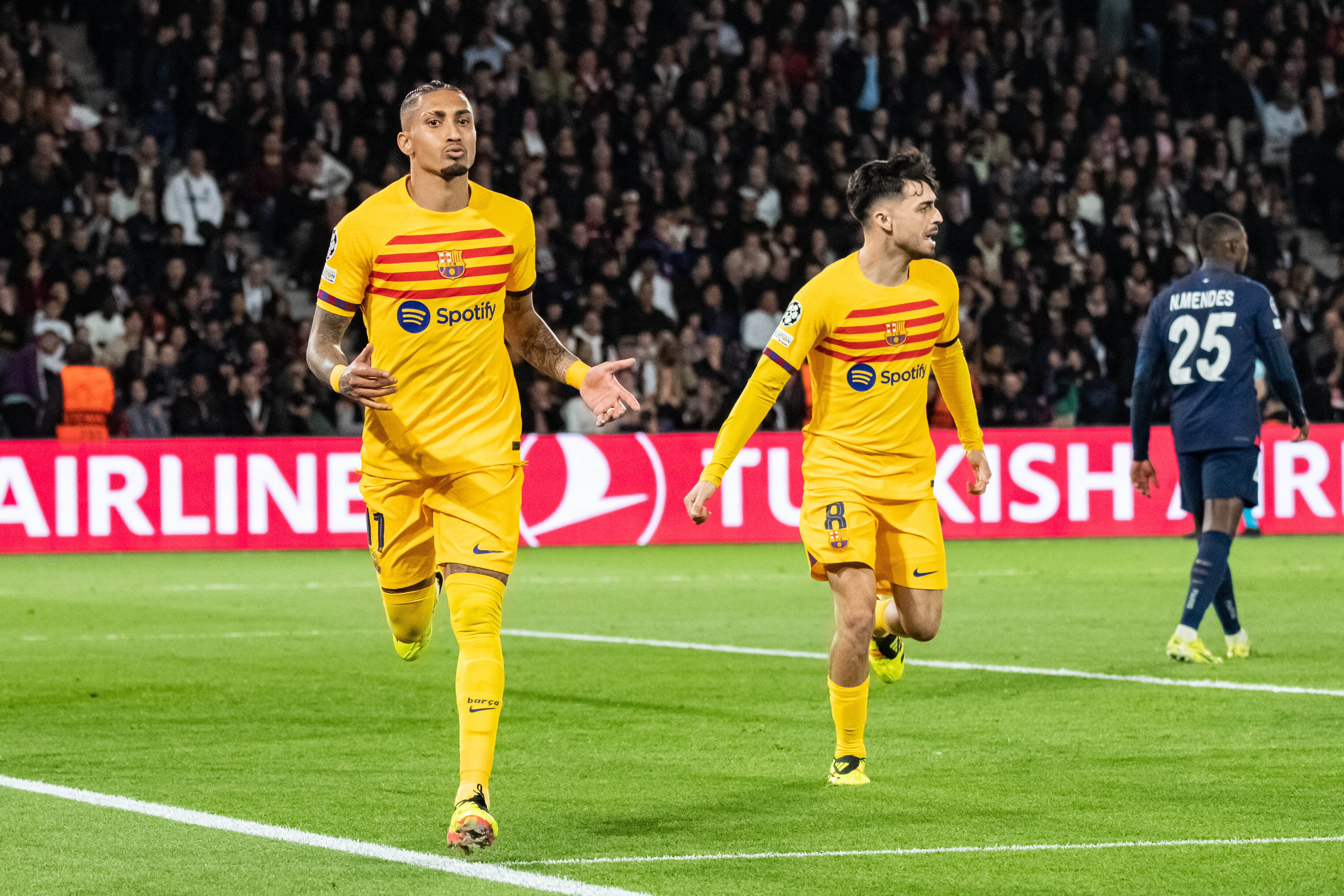 Ligue des Champions : Paris, piégé par le Barça, devra faire fort au Camp Nou