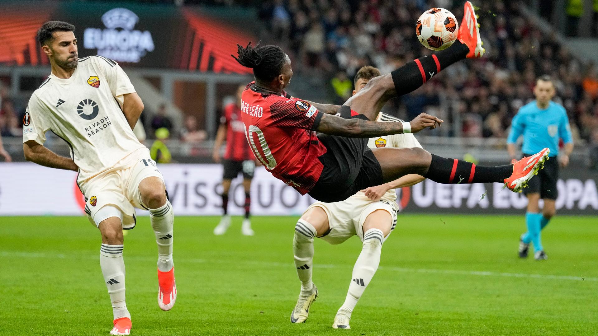 Rafael Leao ready to make his mark as AC Milan look to beat Roma