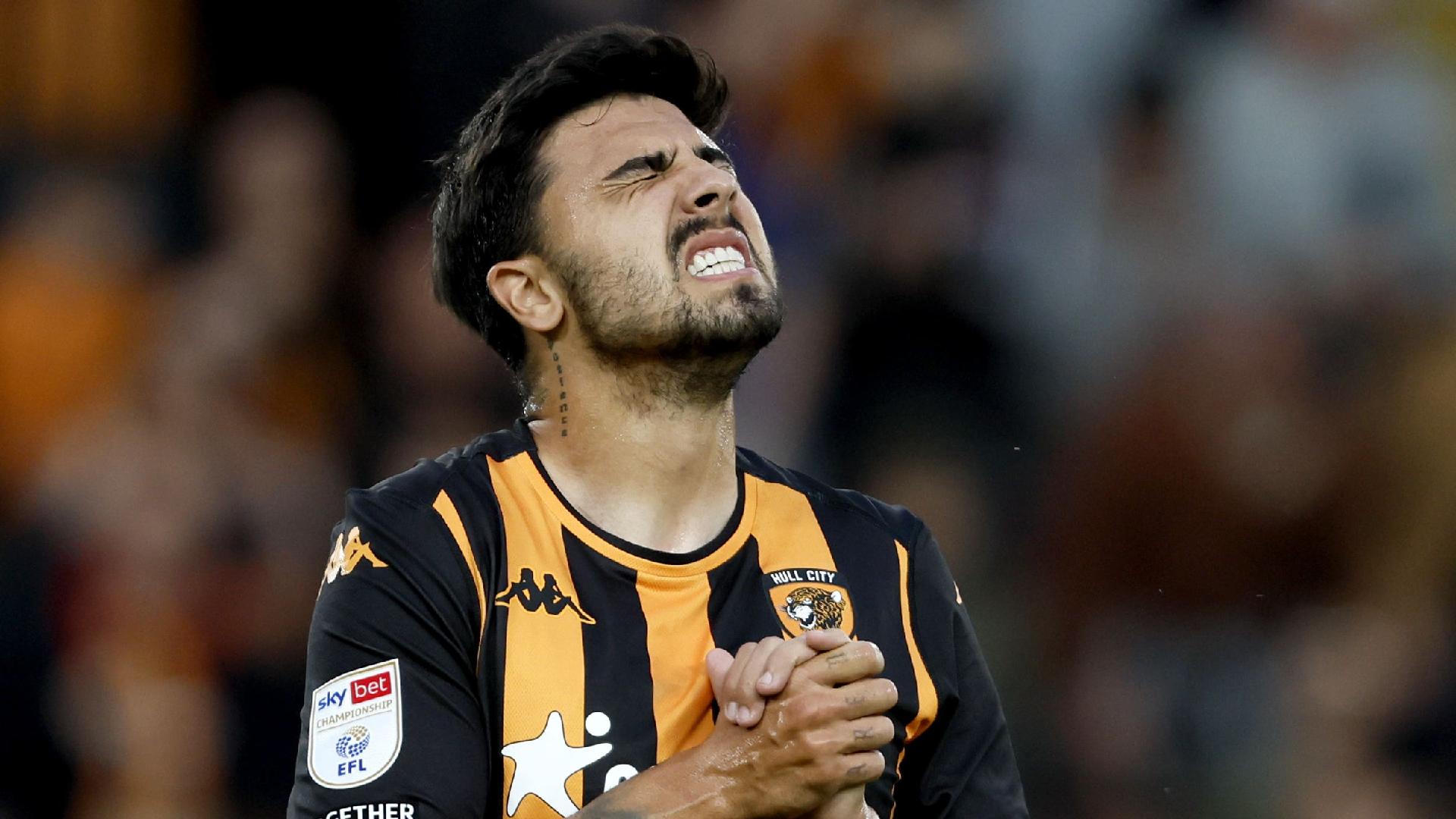 Hull play-off hopes all but ended by draw at Watford