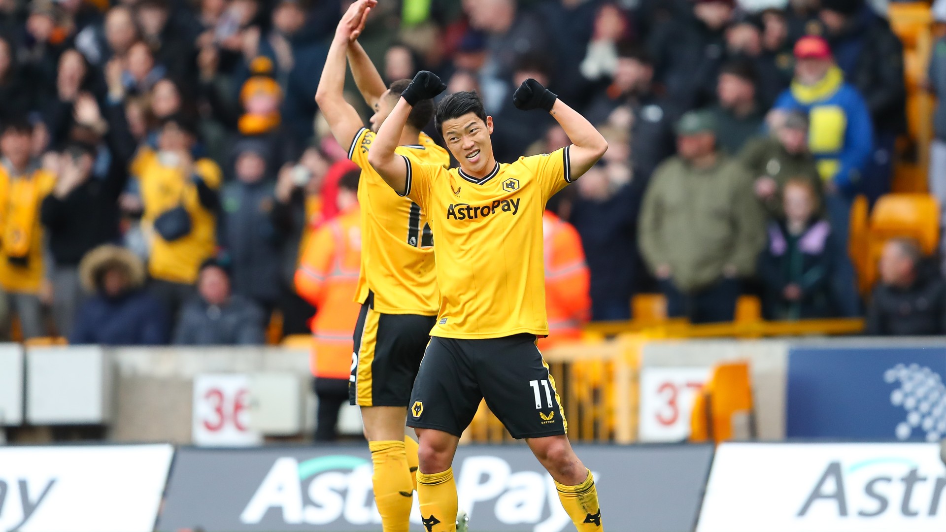 Report: Wolves 2-1 Luton Town