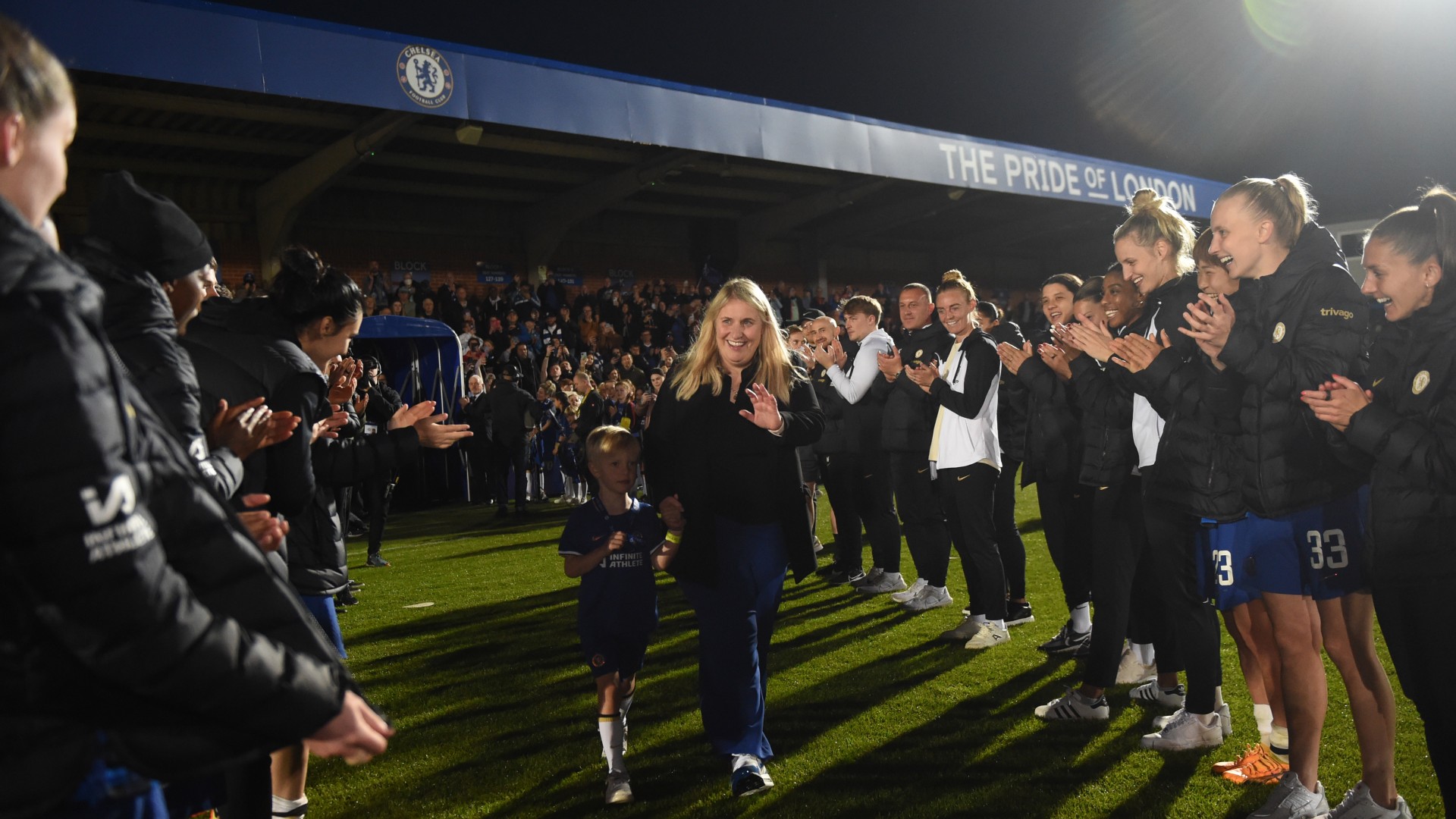 Chelsea set up thrilling WSL finale