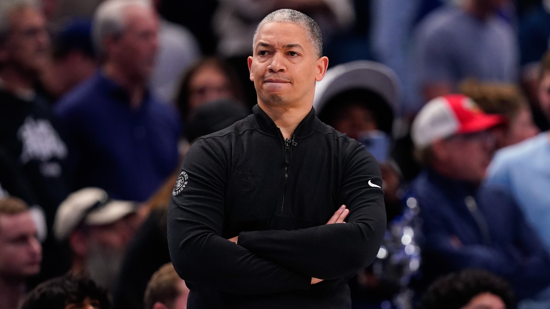 Clippers coach Lue gets extension