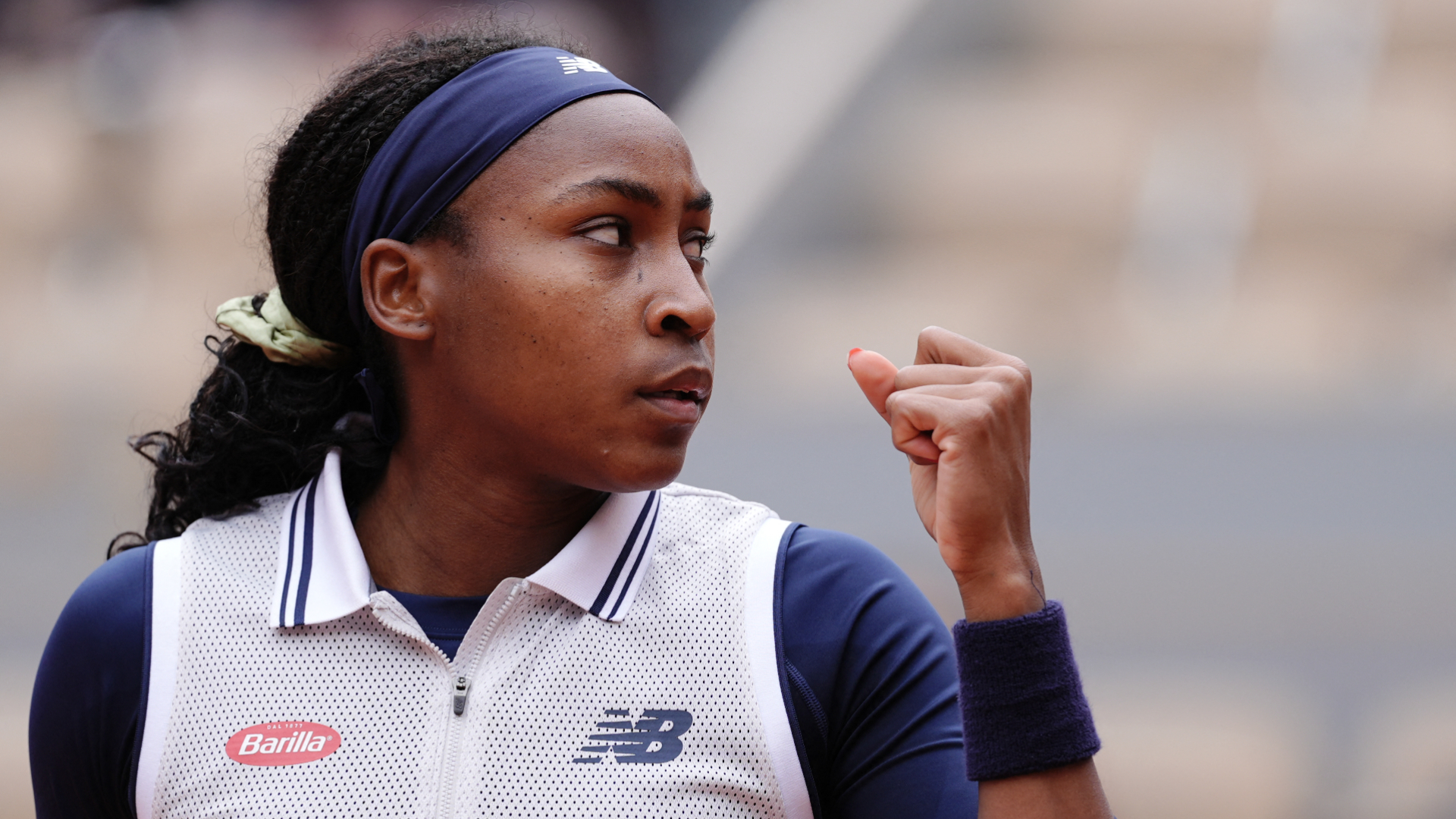 Gauff into French Open last eight