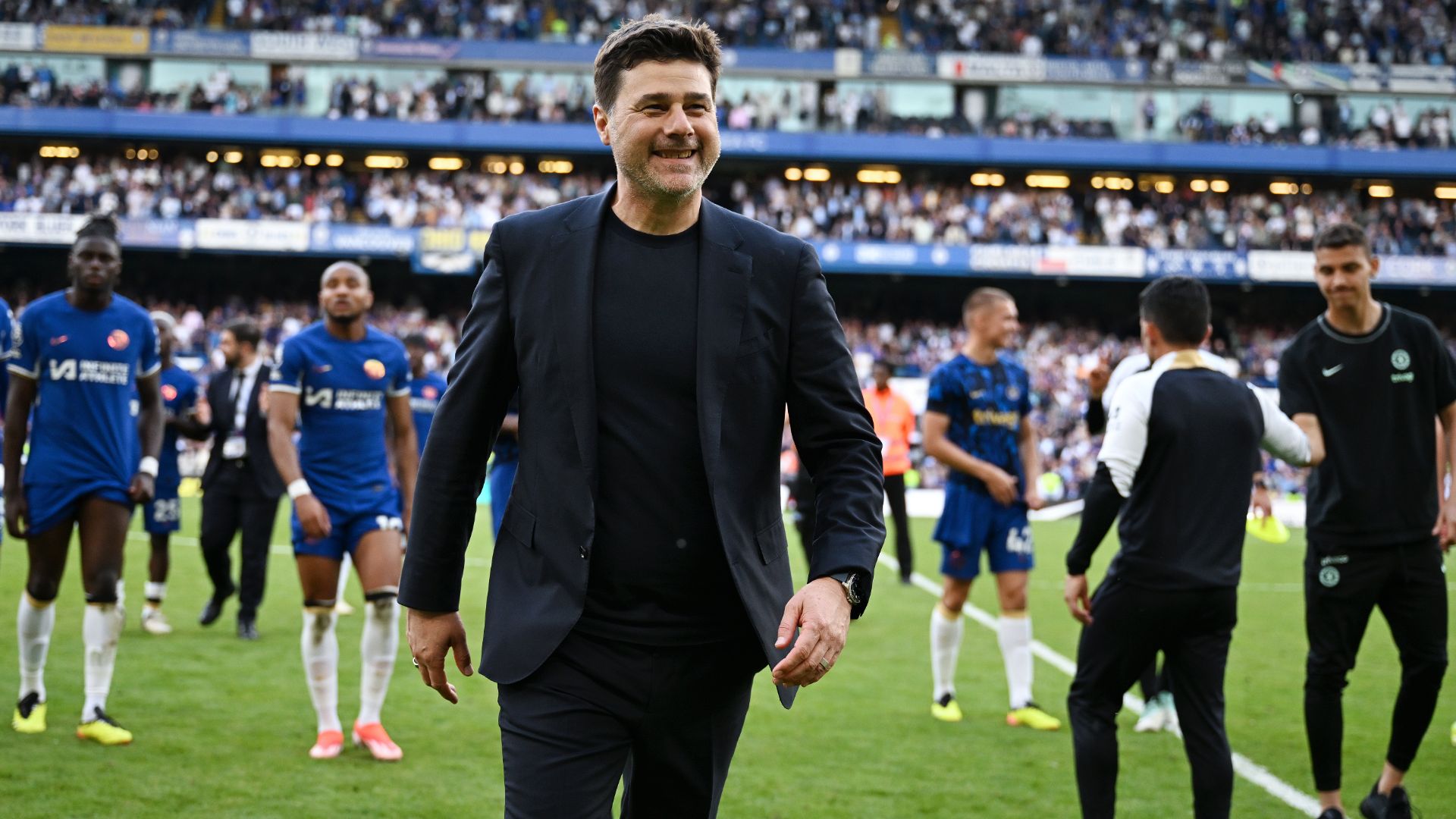 Poch salutes Chelsea players