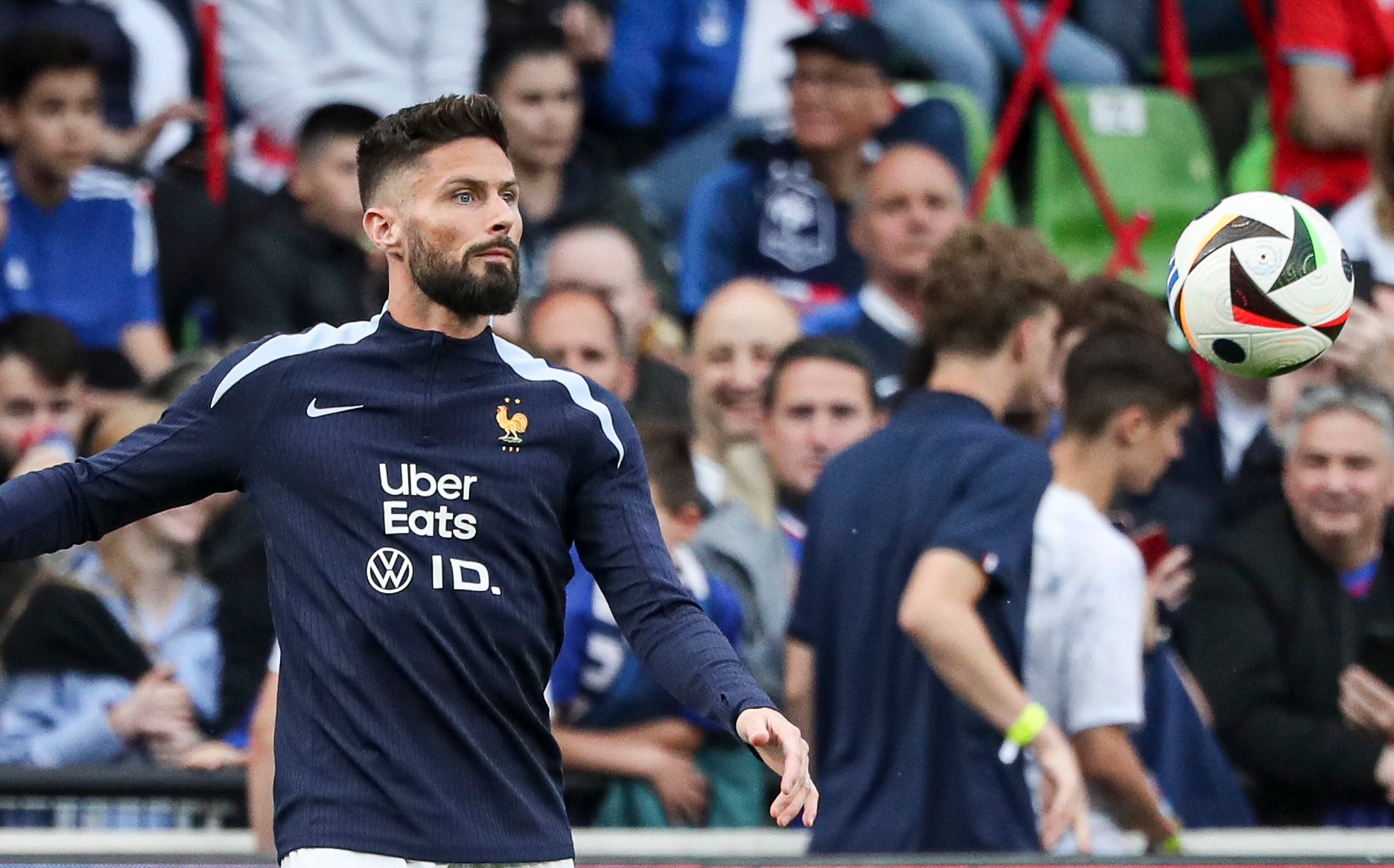 Olivier Giroud contre le Luxembourg