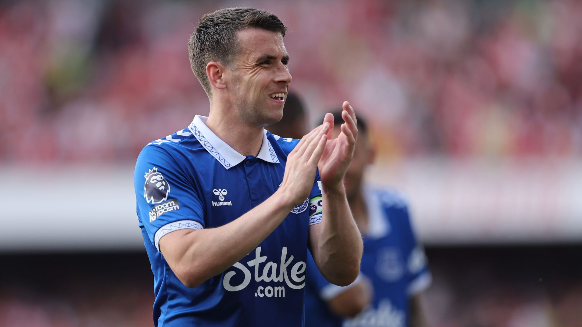 Coleman signs new Everton deal