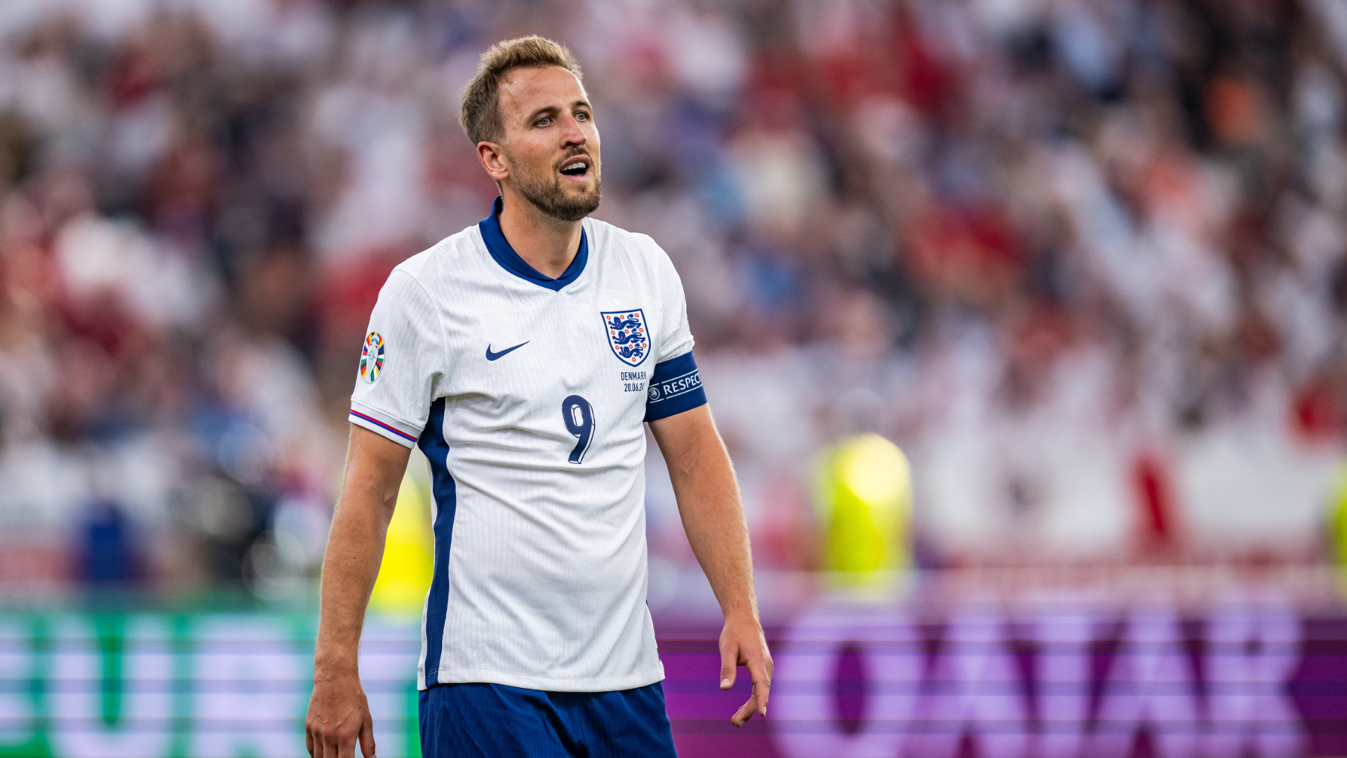 Kane calls for England calm