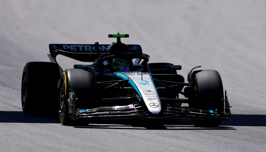 Lewis Hamilton Dominates F1 Testing with Quickest Time Forward of Sainz and Norris