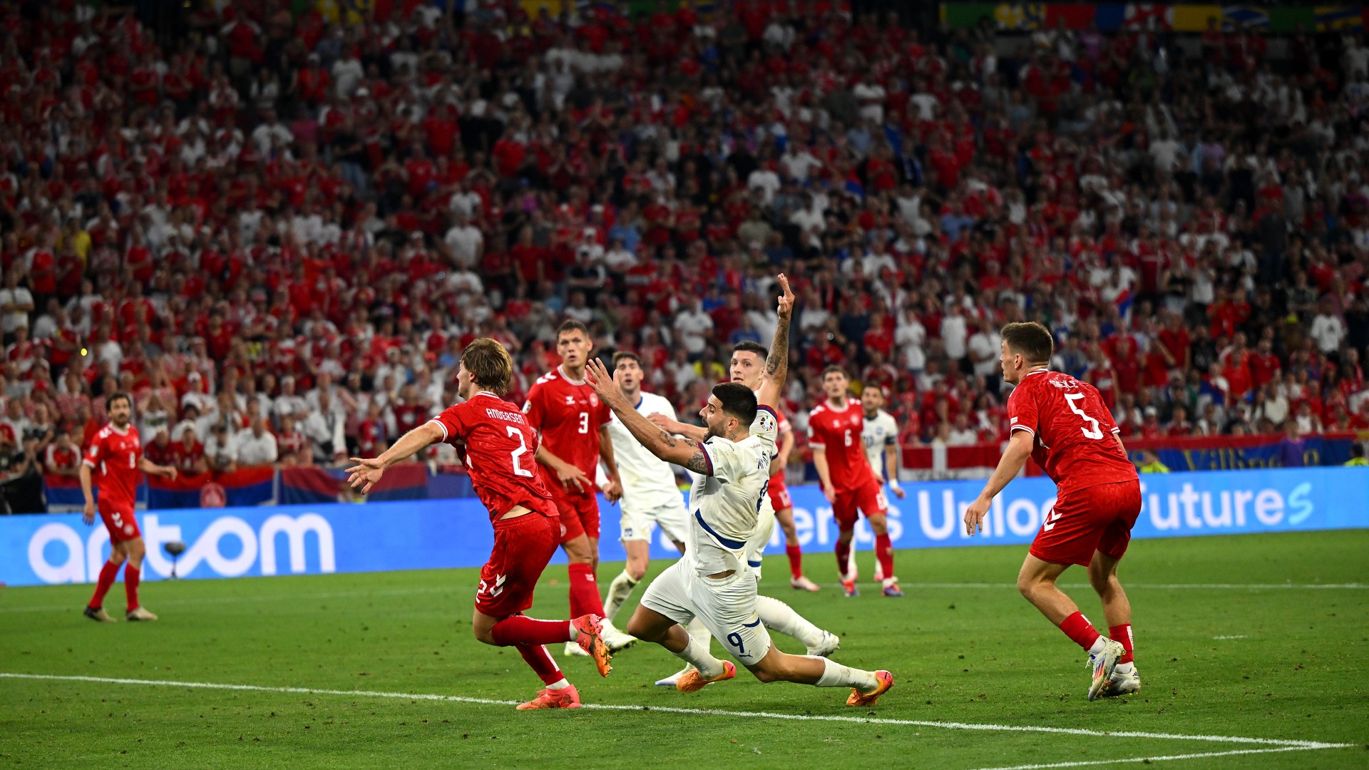 Report: Denmark 0-0 Serbia