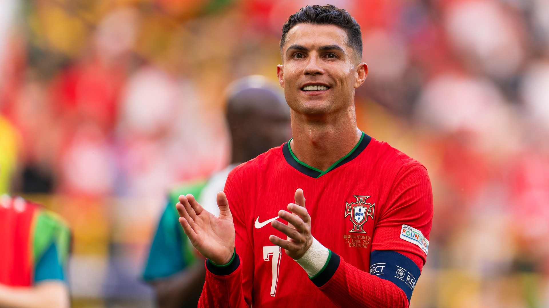 Ronaldo sets new appearance record
