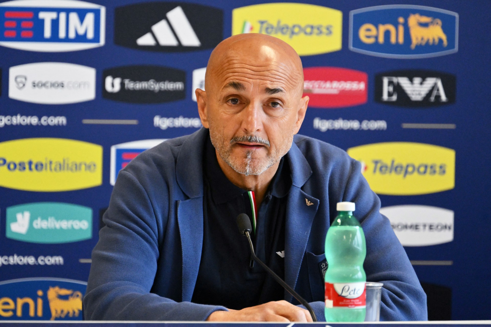 Spalletti to stay on as Italy boss