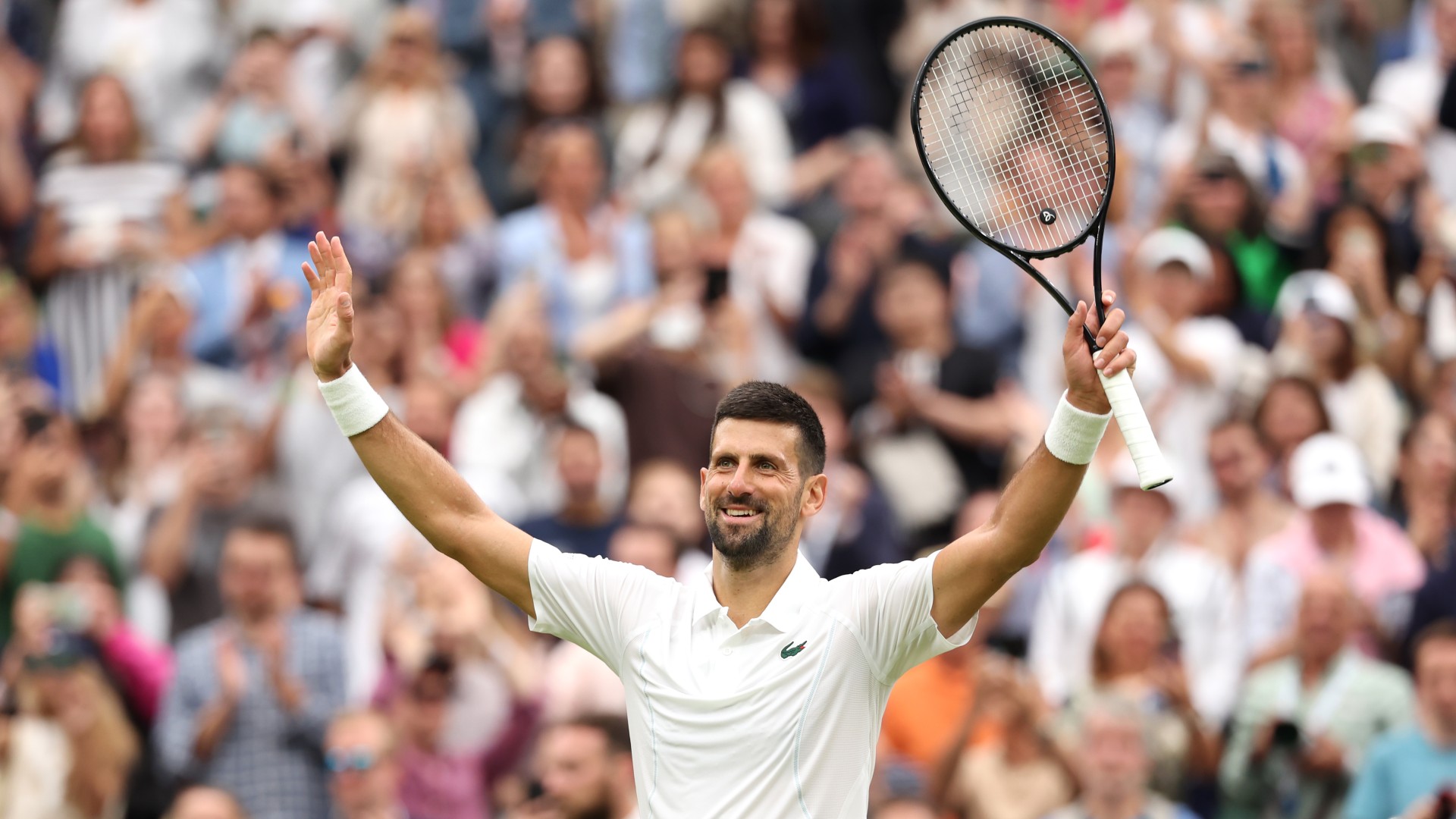 Djokovic wins on Wimbledon return