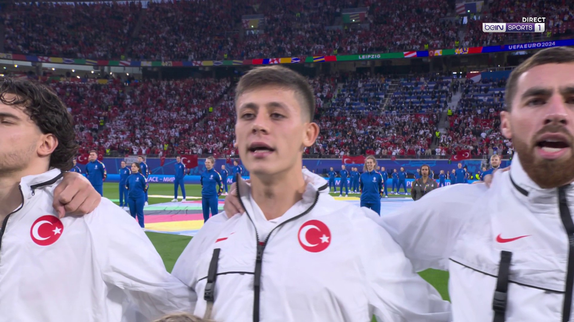 Euro 2024 : Les Turcs entonnent leur hymne national