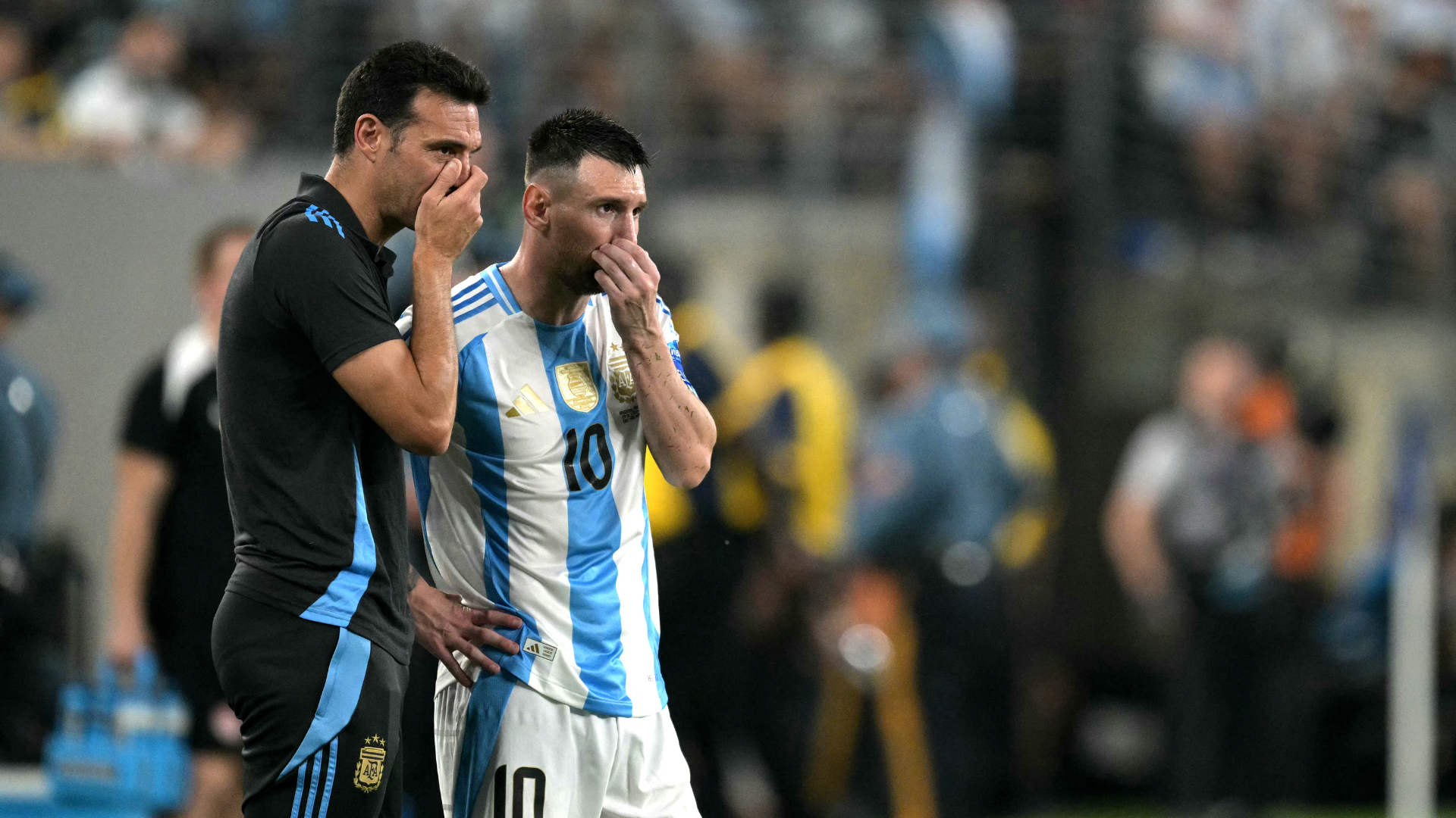 Scaloni hails Messi's commitment