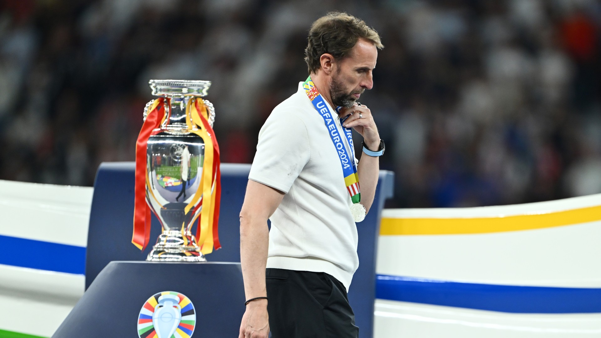 Southgate resigns as England boss