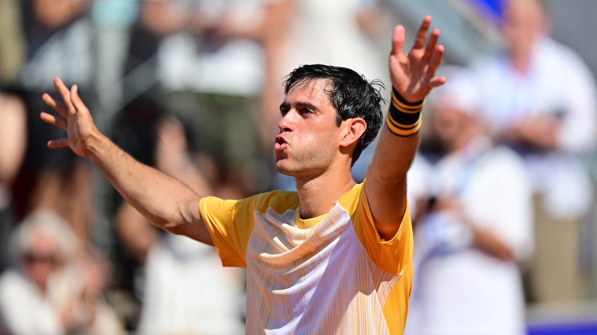 Borges beats Nadal in Bastad