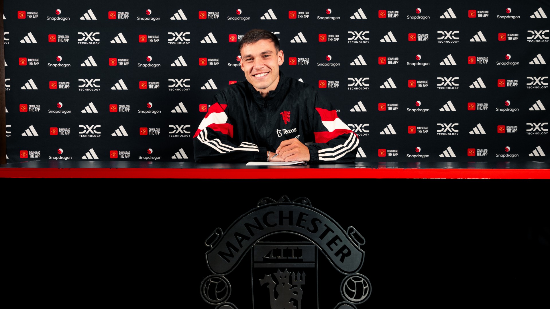 Ugarte signs, McTominay leaves