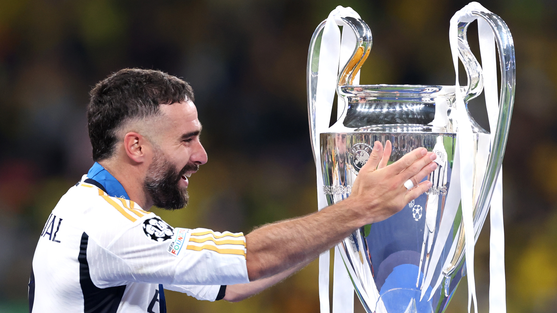 Carvajal keen to extend Madrid stay