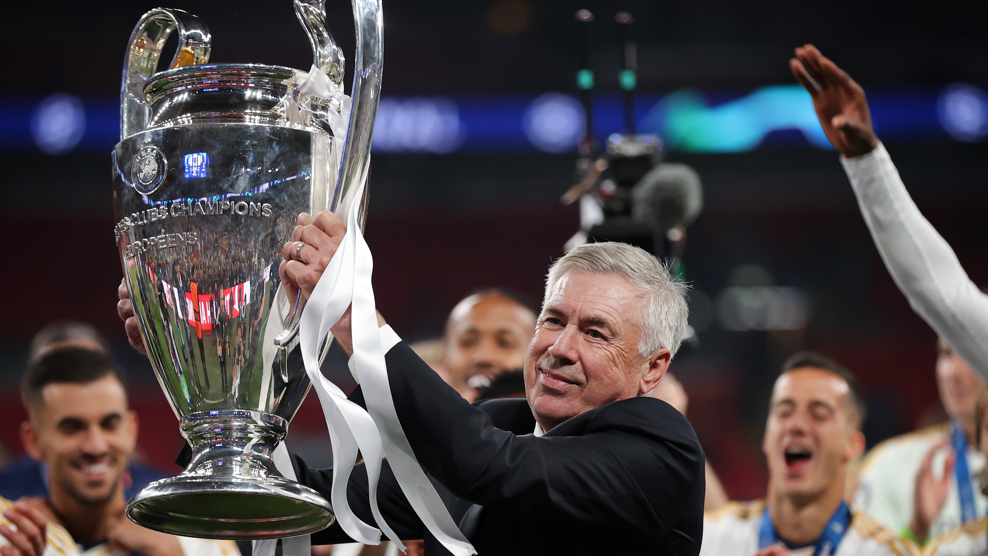 Ancelotti has no plans to retire