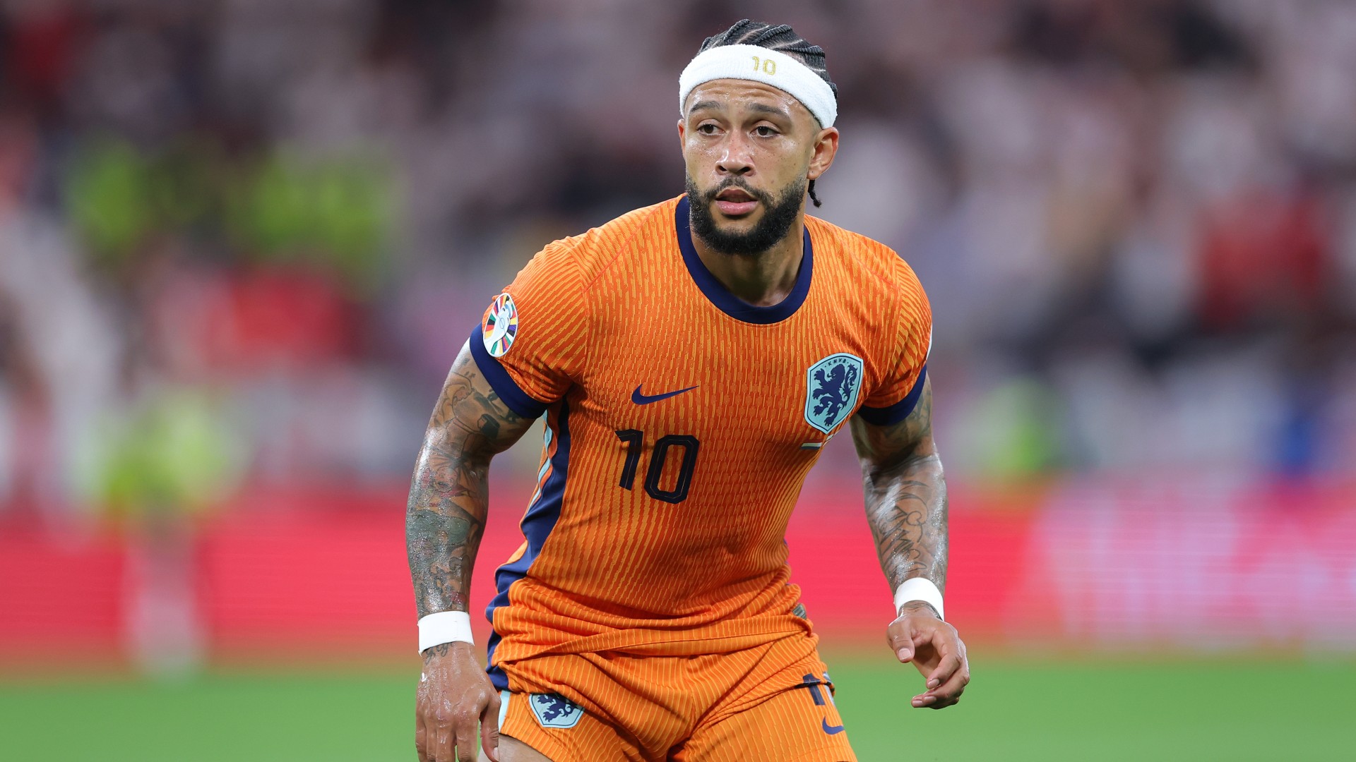 Depay moves to Corinthians