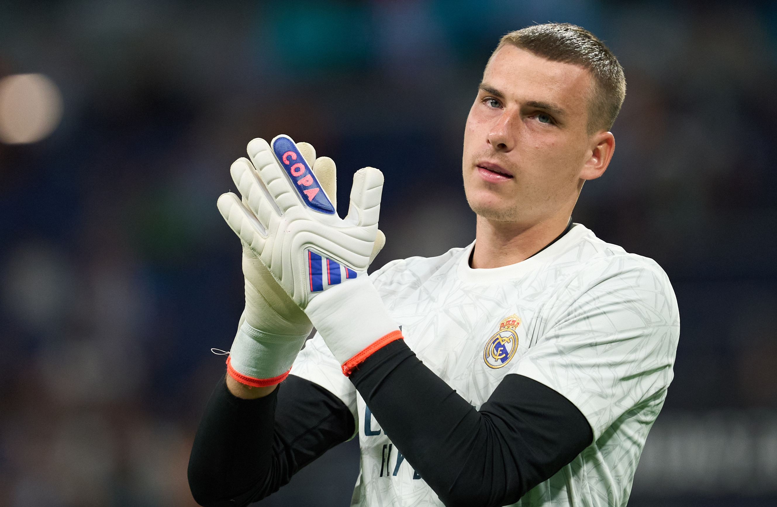 Andriy Lunin à l'échauffement en Liga