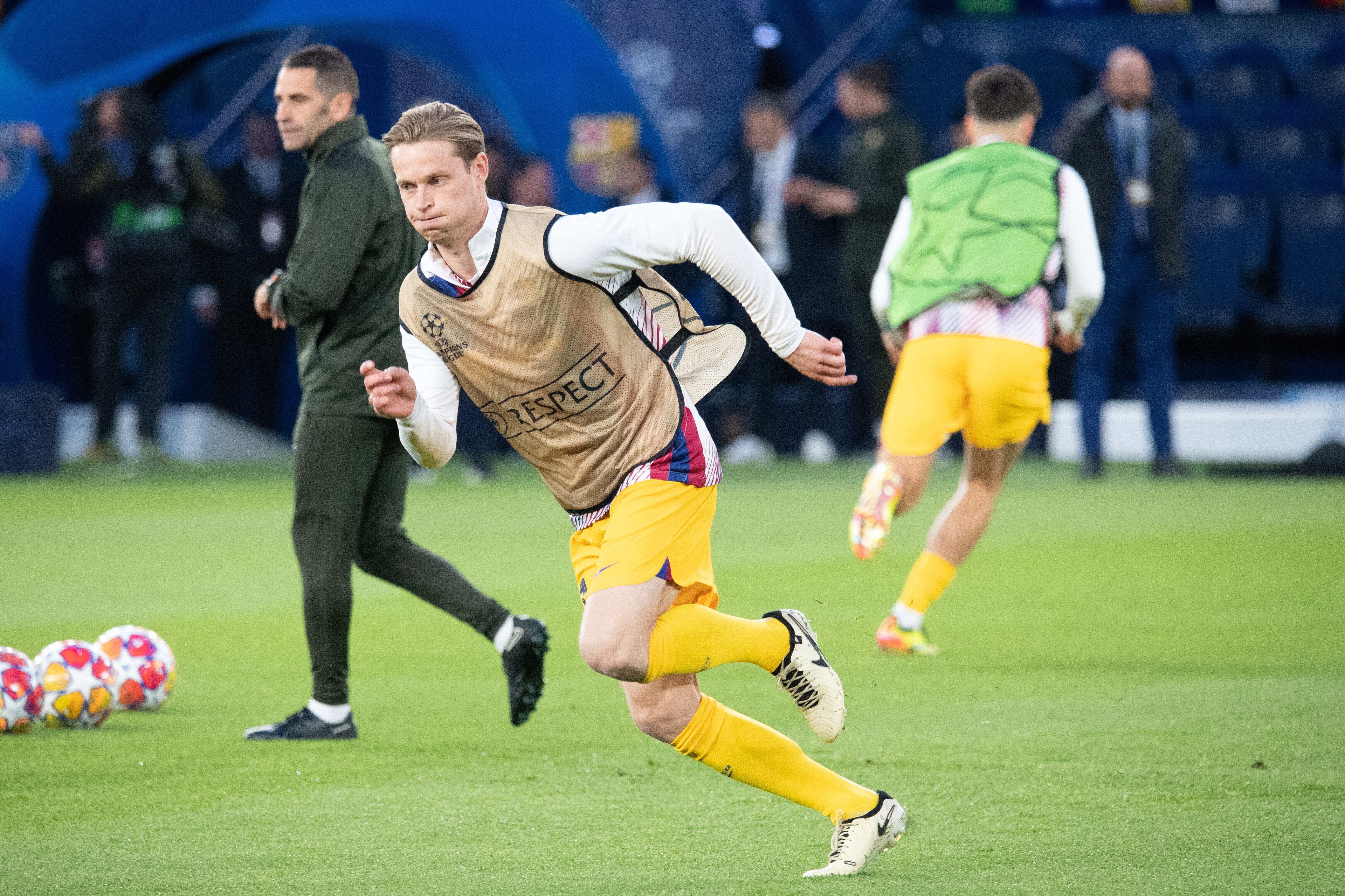 Frenkie De Jong à l'échauffemment