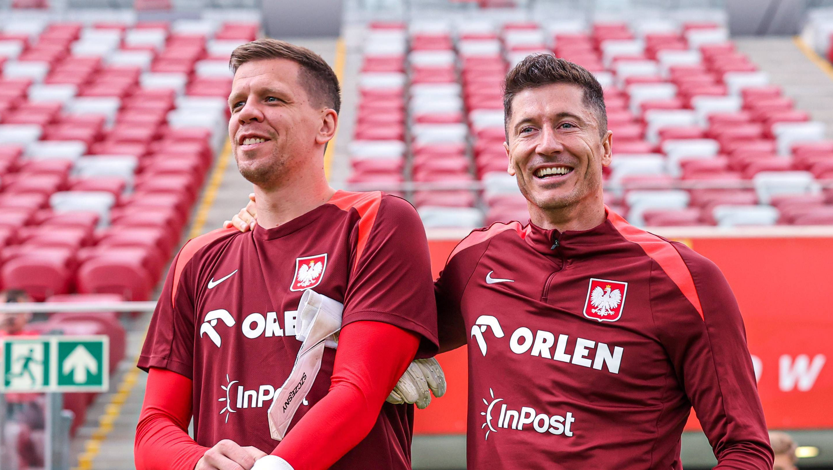 Wojciech Szczesny et Robert Lewandowski