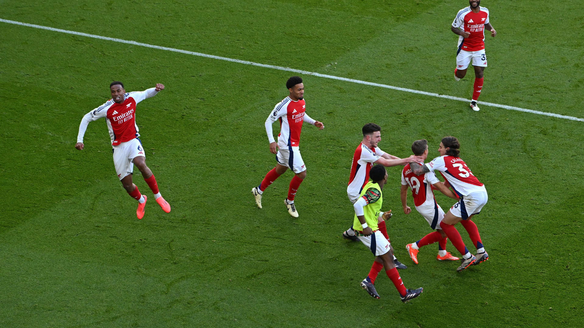 Report: Arsenal 4-2 Leicester