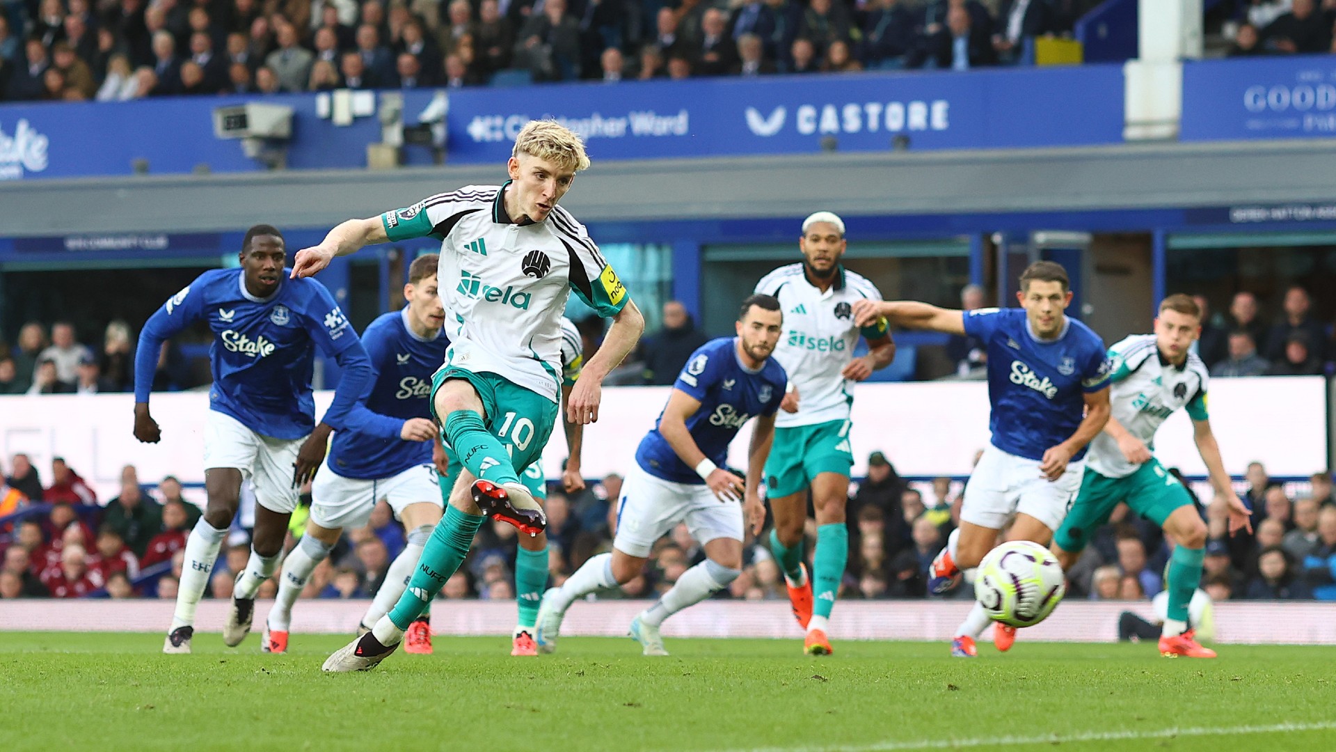 Report: Everton x-x Newcastle