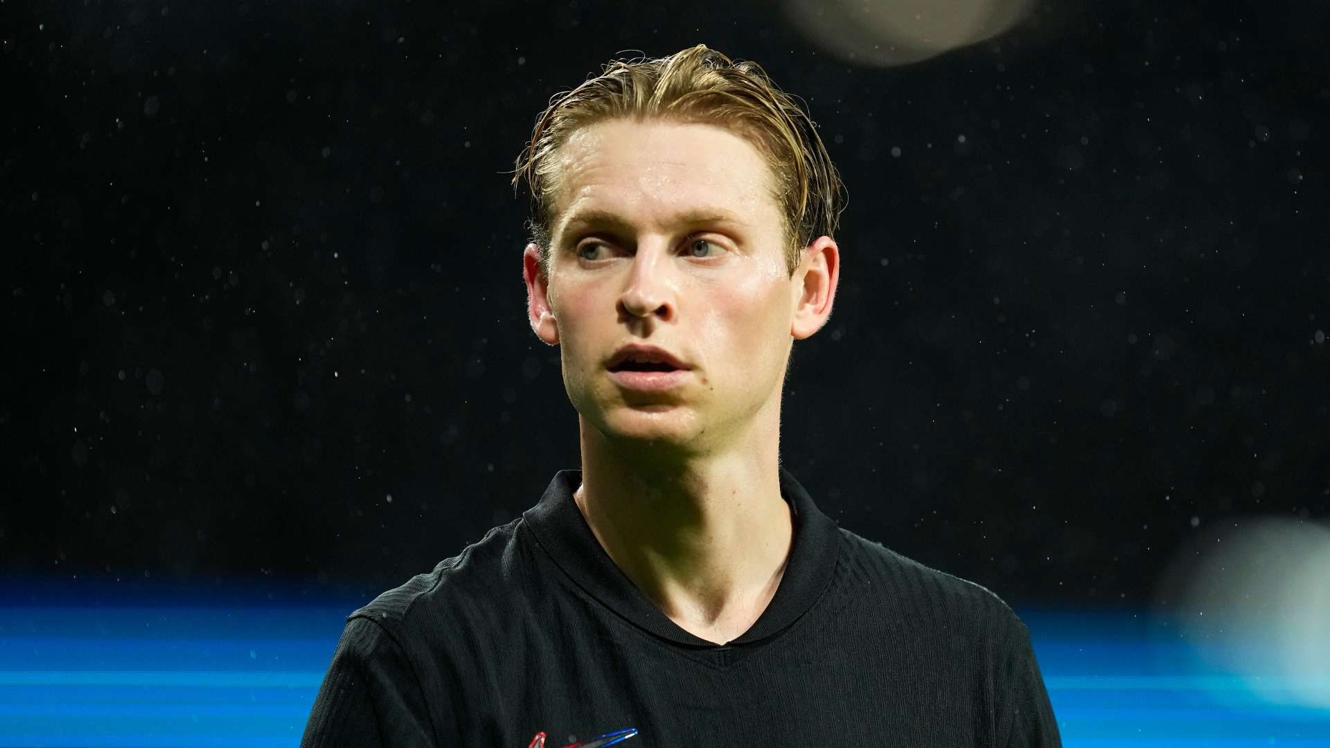 Koeman: De Jong way off his peak