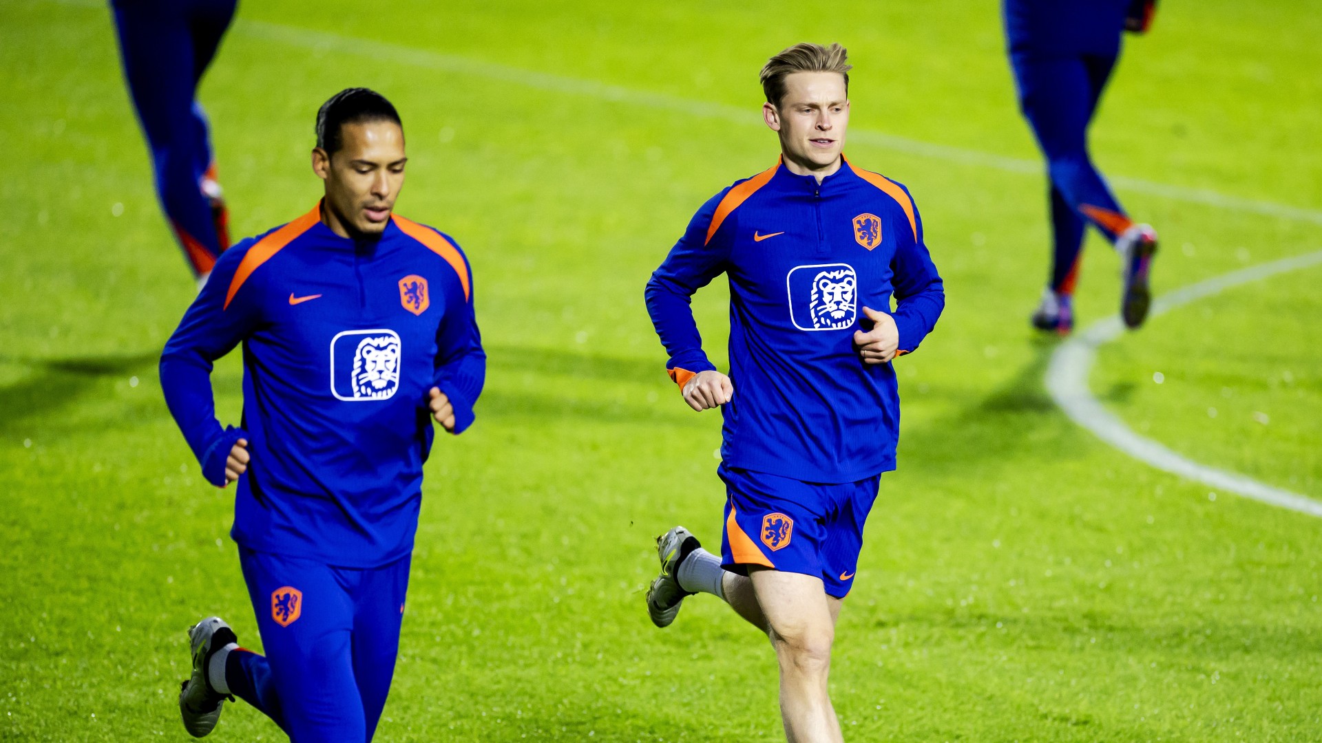 VVD and De Jong leave Netherlands