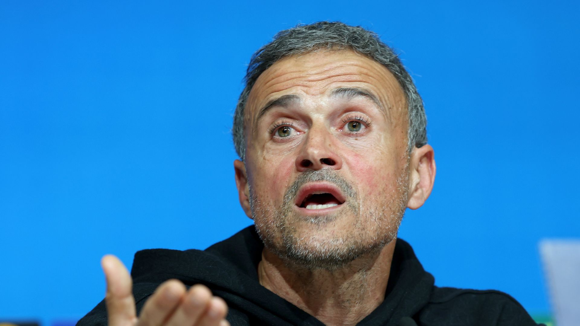 Luis Enrique calls for PSG resolve