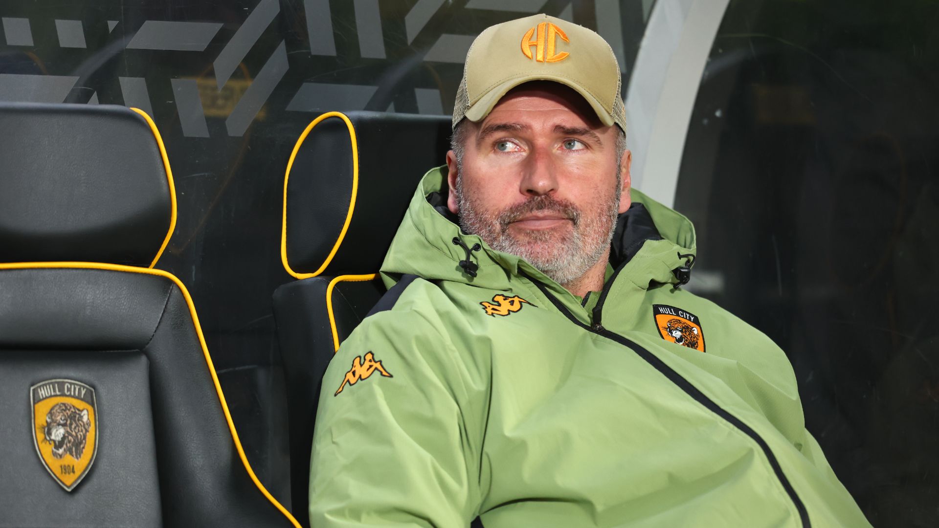 Walter sacked as Hull City coach